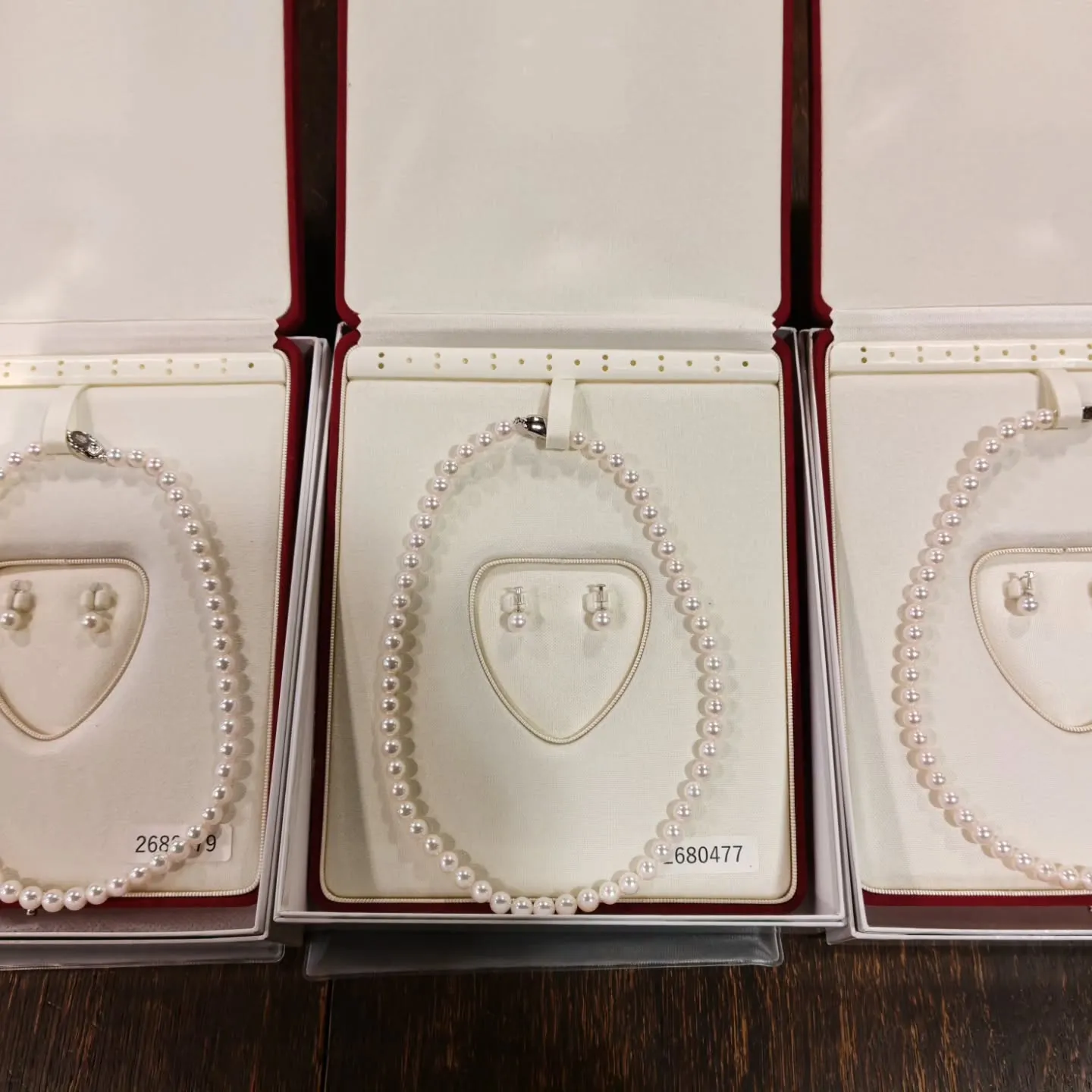 パールネックレス x 4